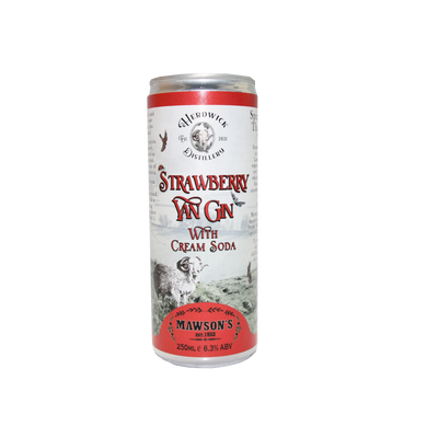 Strawberry Yan Gin with Cream Soda