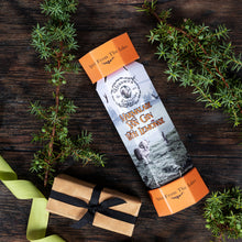 Load image into Gallery viewer, Herdwick Distillery Christmas Crackers