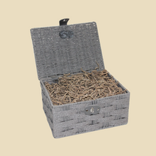Load image into Gallery viewer, Christmas Treats Basket